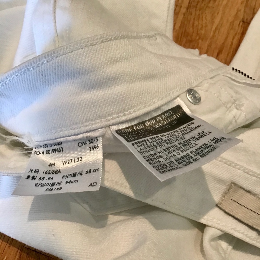 Levi’s classic white cuffed ankle jeans size 4 - Picture 6 of 6